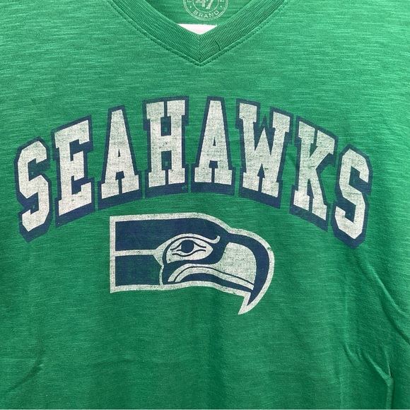 NWT Women’s Forty Seven ‘47 Brand JV Scrum Green Seattle Seahawks T-Shirt Medium - Picture 2 of 5